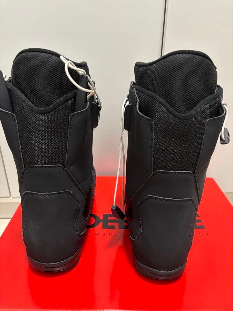 美品　24-25 DEELUXE ID LITE 26.5センチ　スノボ