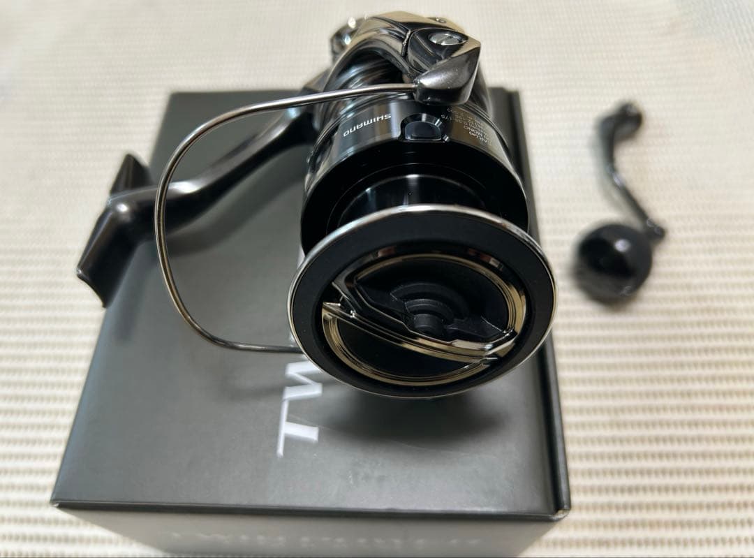 24 シマノ　ツインパワー　C5000XG