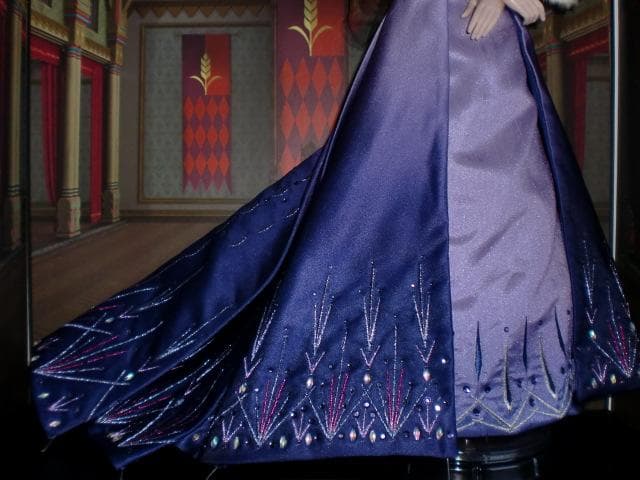 SAKS ディズニー リミテッド エディション ドール アナと雪の女王 エルサ