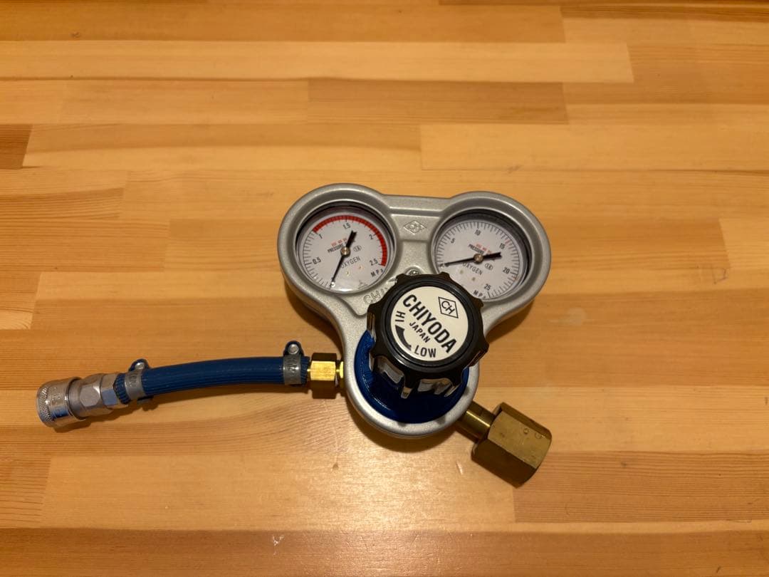 千代田精機製 酸素調整器 関東式 送料無料！ホース&ガン付き三点セット