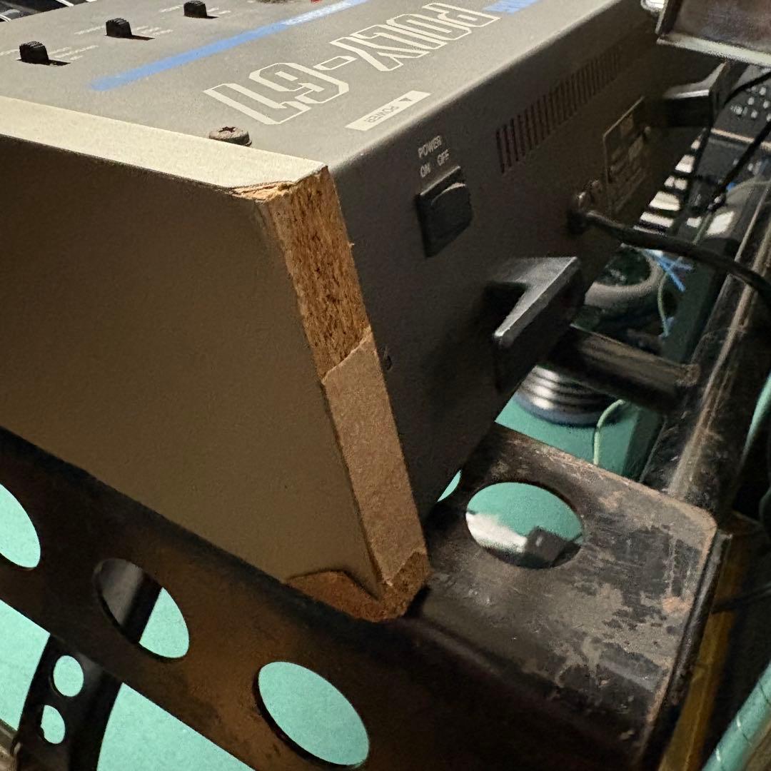 【現状品】KORG POLY-61 アナログシンセサイザー ケース付き