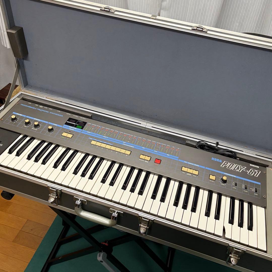 【現状品】KORG POLY-61 アナログシンセサイザー ケース付き