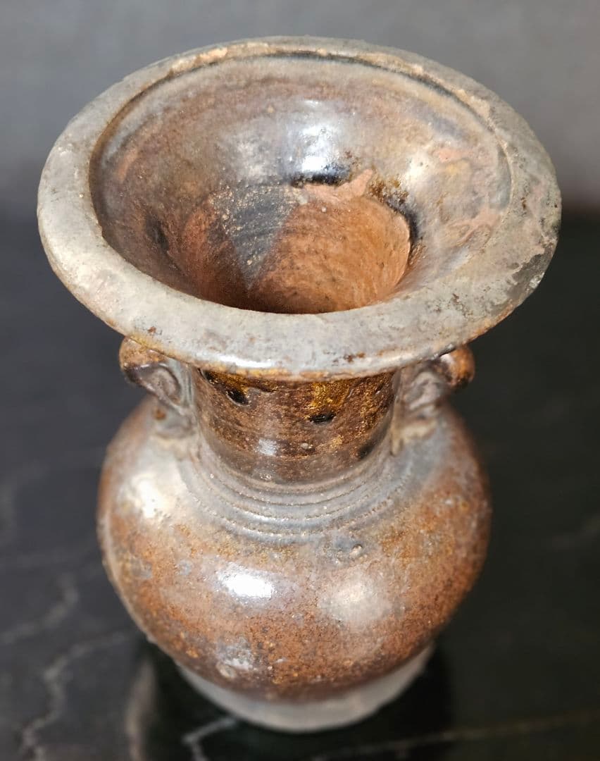 江戸時代　古唐津系　双耳　褐釉　鉄釉　広口　花入れ　花生け　花瓶　茶道具　茶器