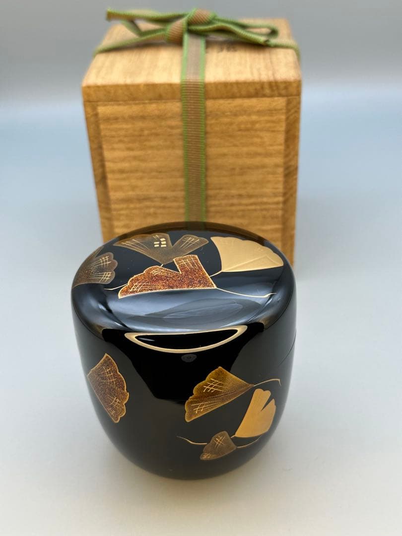 茶道具　棗　東恒博　銀杏蒔絵棗
