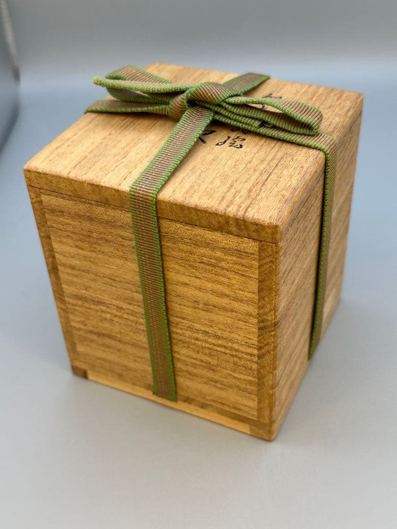 茶道具　棗　東恒博　銀杏蒔絵棗