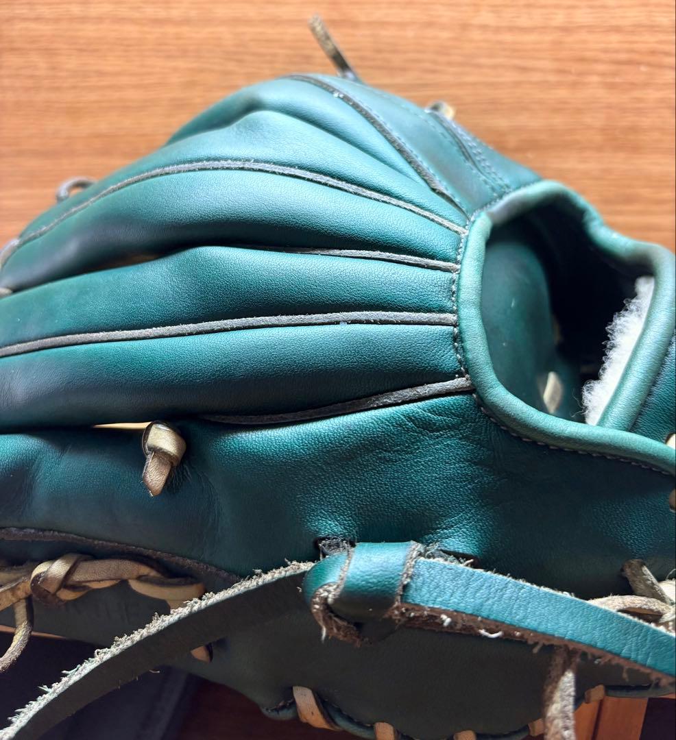 DELTA 硬式グローブ 内野手用