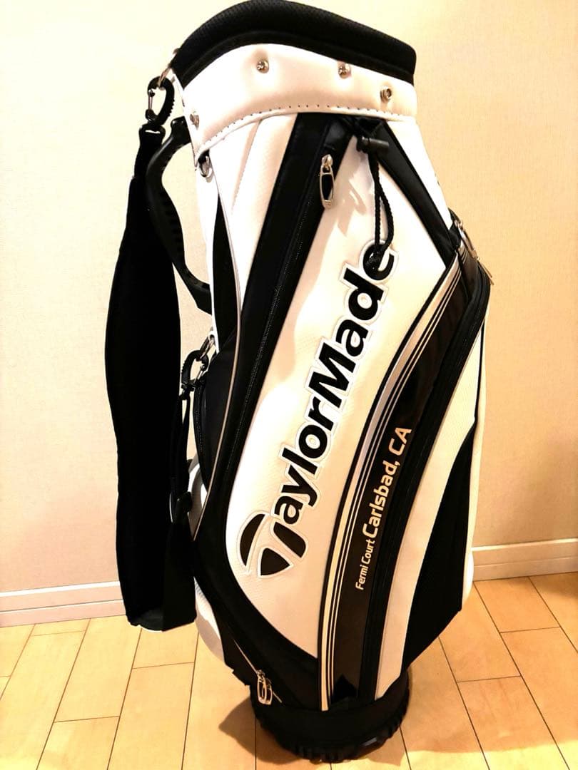 テーラーメイド キャディバッグ ホワイト×ブラック ヘッドカバー無し