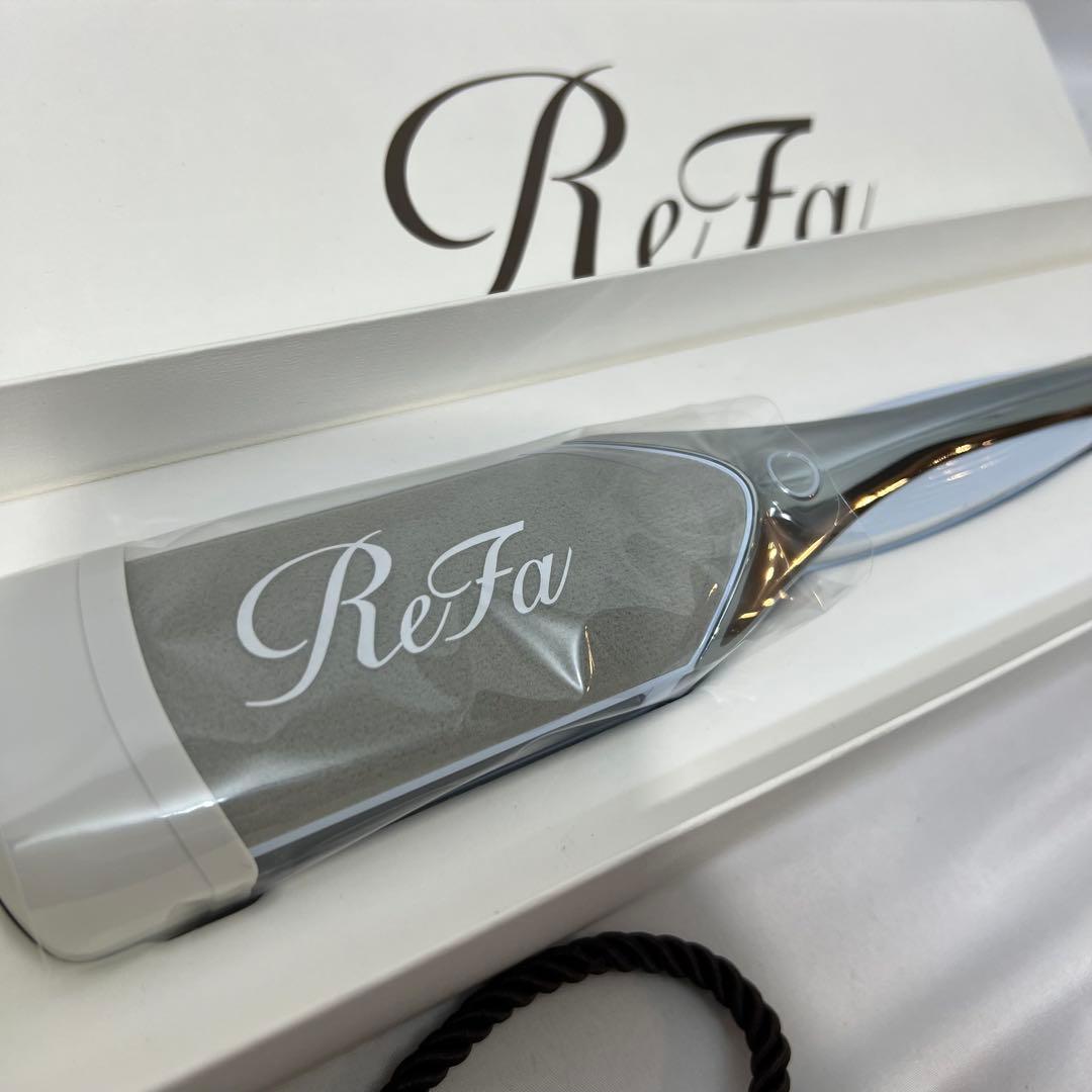 新品　リファ パワー ストレート アイロン プロ（ホワイト）