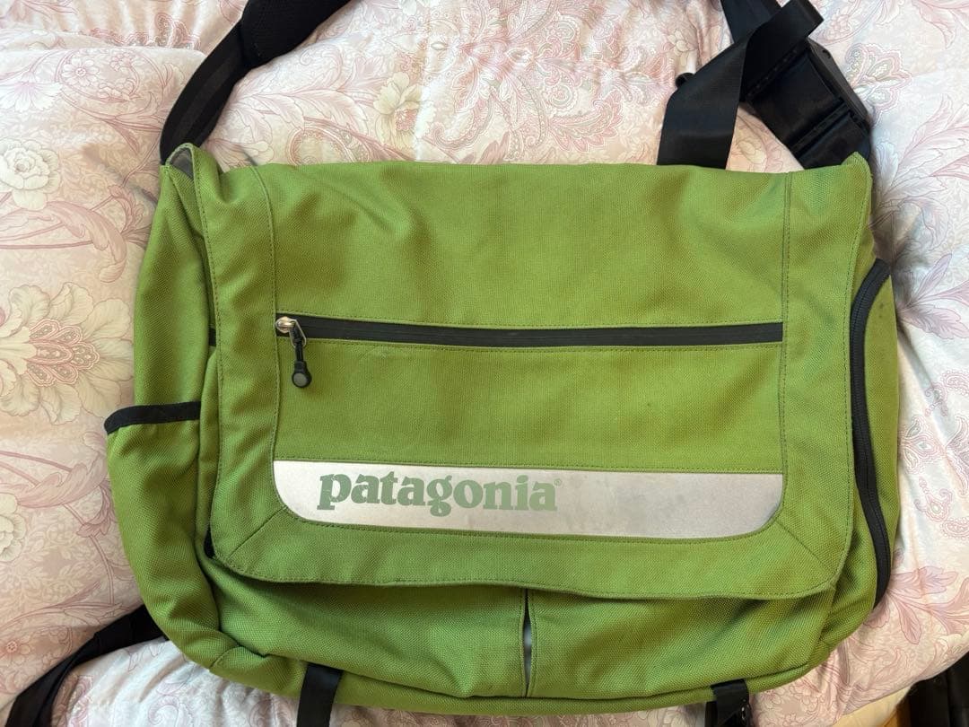 パタゴニア メッセンジャーバッグ patagonia
