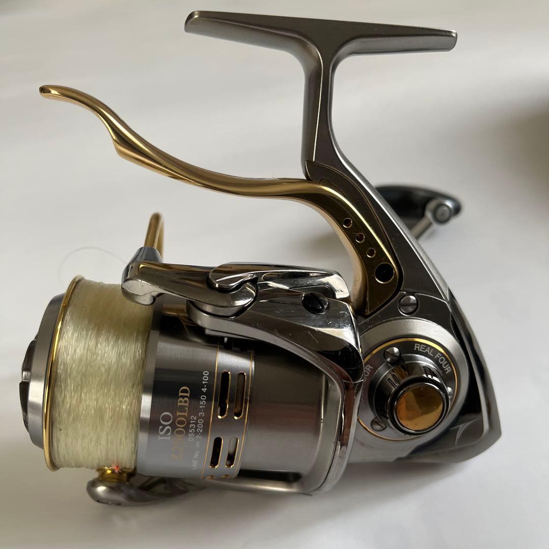 ダイワ 06 トーナメントISO Z2500 LBD 替スプール2個付き