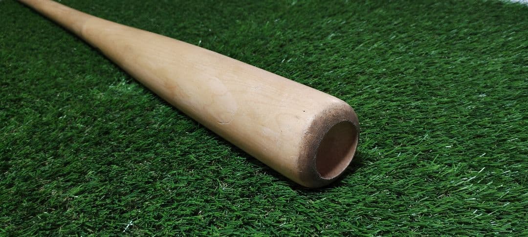 アシックス　田中広輔　木製バット　①