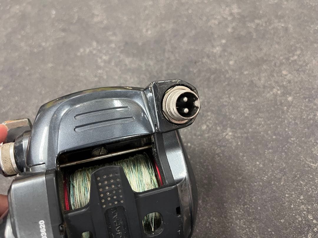 SHIMANO シマノ　PLAYS 3000 MUTEKI MOTOR