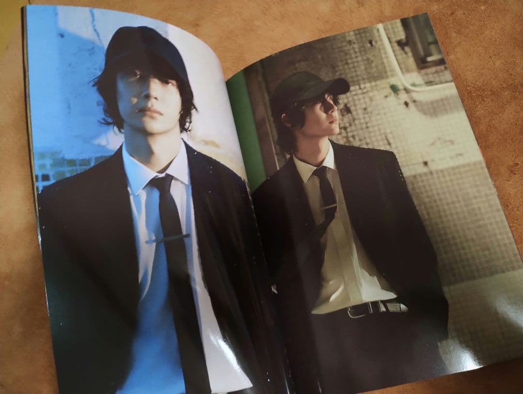 陳情令　王一博最新作　2023星光大賞　写真集