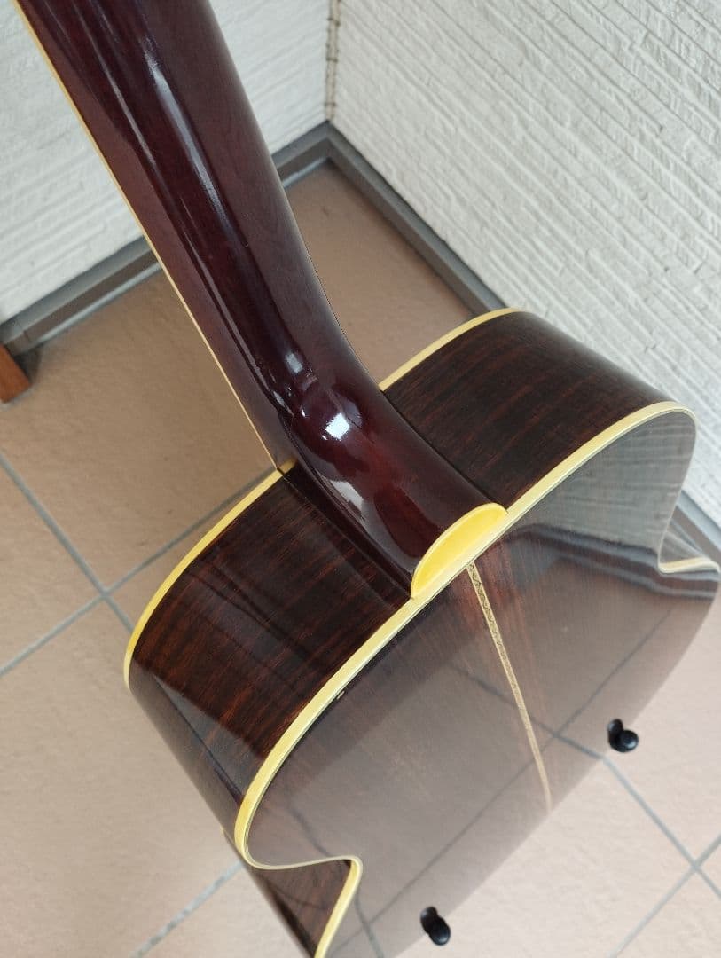 マウンテン＜W-450＞日本製・林楽器製作・トップ単板 guildタイプ