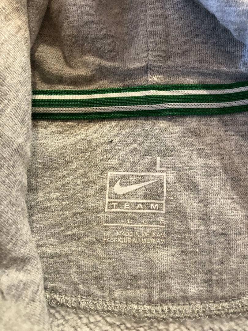 【入手困難】Nike×セルティックFC/スウェットパーカー/ジャージ L