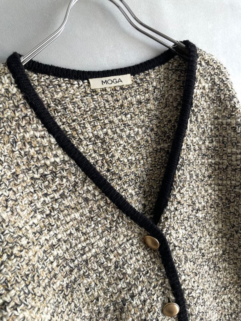モガ　5.7万　鹿子編み　ウールニットジャケット　ゆったりめ　ゴールド　黒