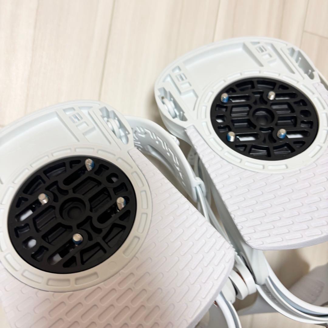 UNION Juliet ホワイト サンドピンク スノーボードビンディング　S