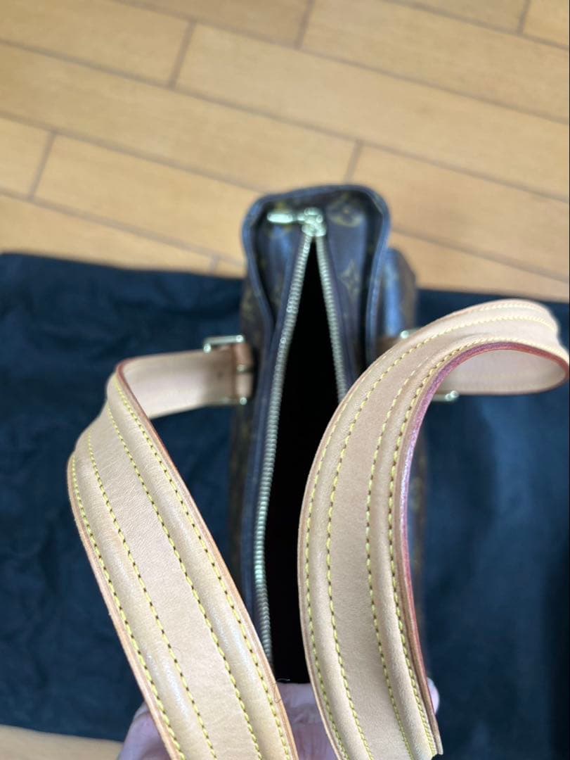 Louis Vuitton モノグラム トートバッグ ルイヴィトン