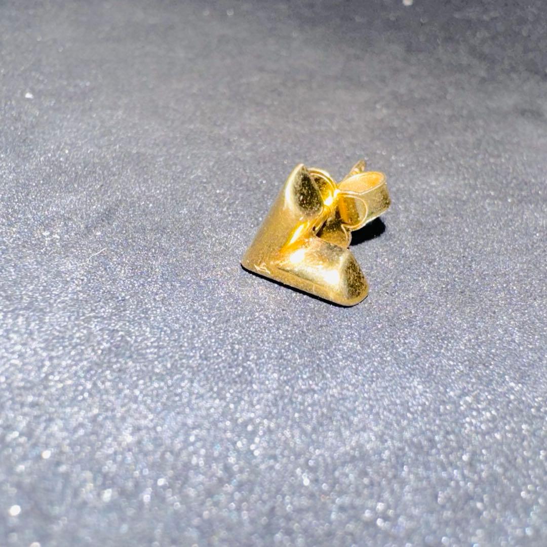 ルイ・ヴィトン エセンシャルV ピアス K18YG 片耳 希少