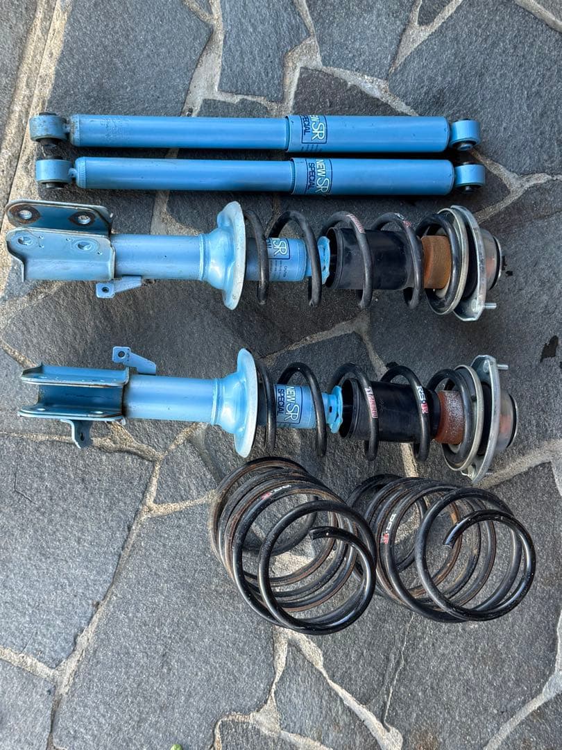 パレットsw mk21s ショックアブソーバー