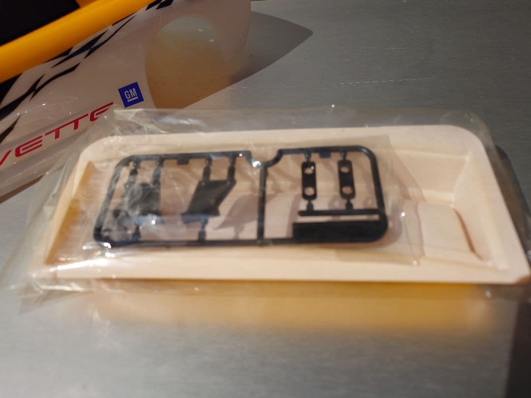 タミヤ コルベット C5-R 　1/10　ラジコン　メーカー完成スペアボディ