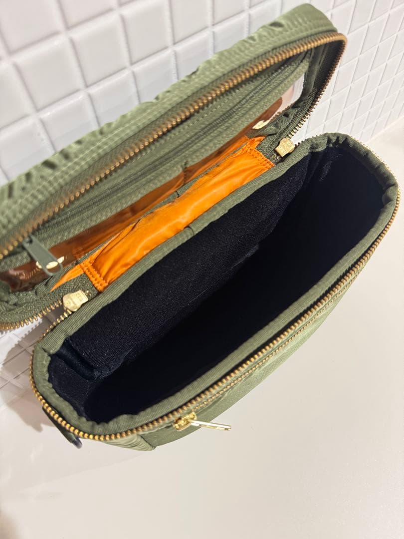 【激レア】超美品 廃盤 ポーター タンカー カメラバッグ S セージグリーン