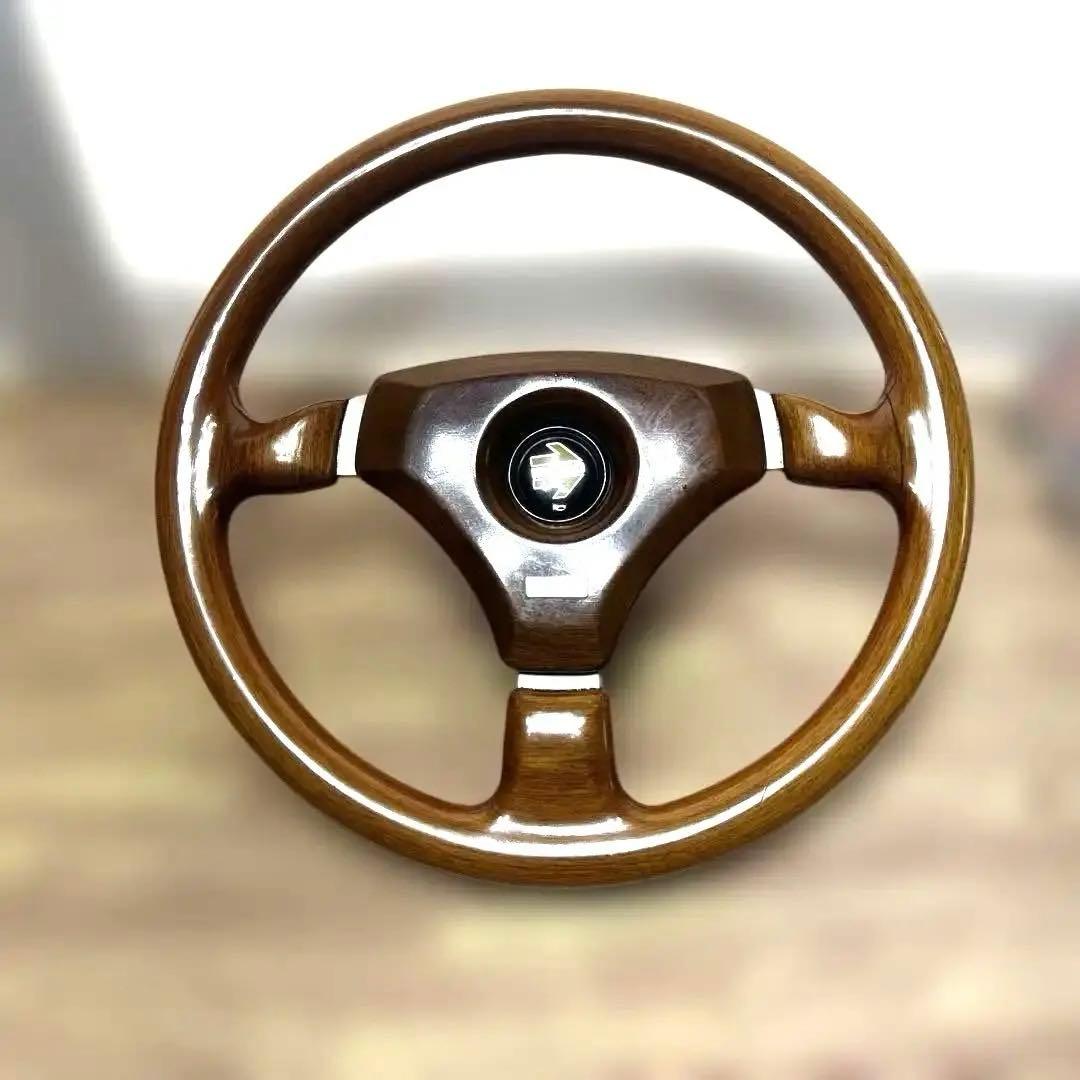 MOMO ウッドステアリング 希少ビンテージ