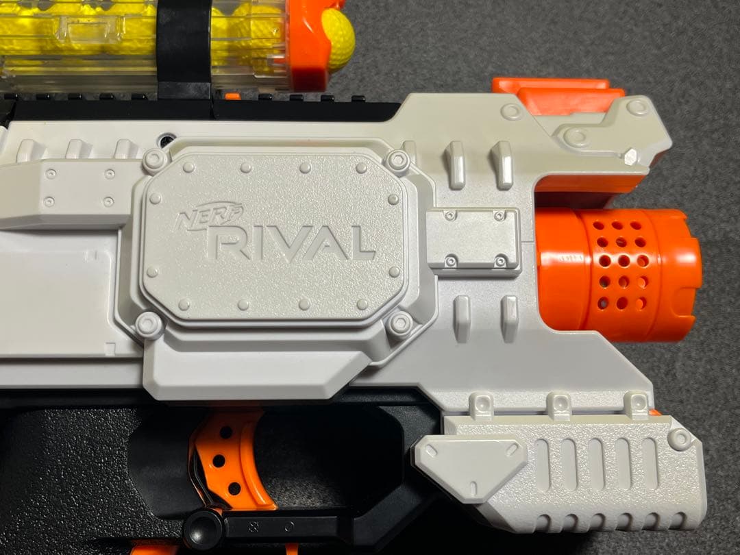 ナーフ ライバル RIVAL ヘラ Hera ＆ マガジンクリップ セット