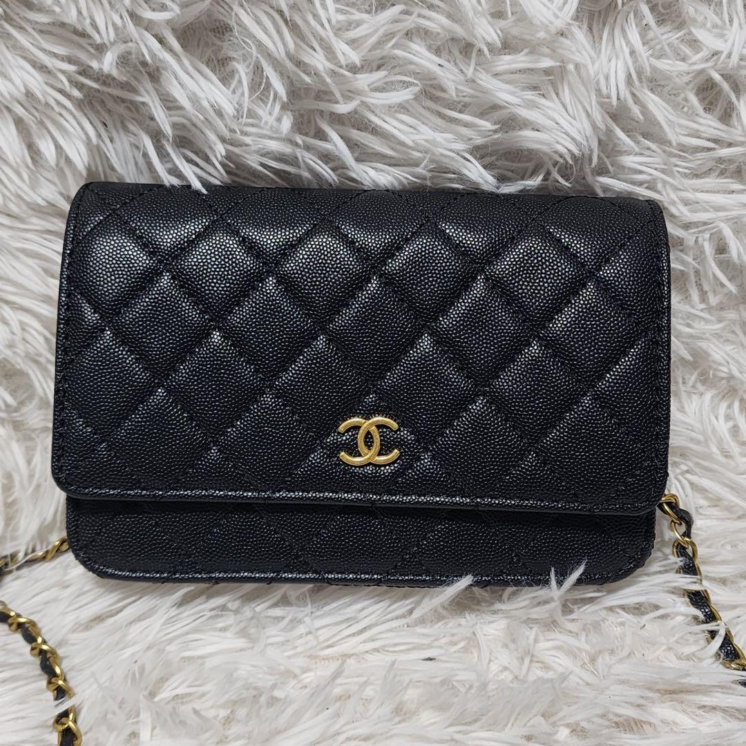 CHANEL　ショルダーバッグ　黒　ゴールドチェーン　ノベルティ　シャネル