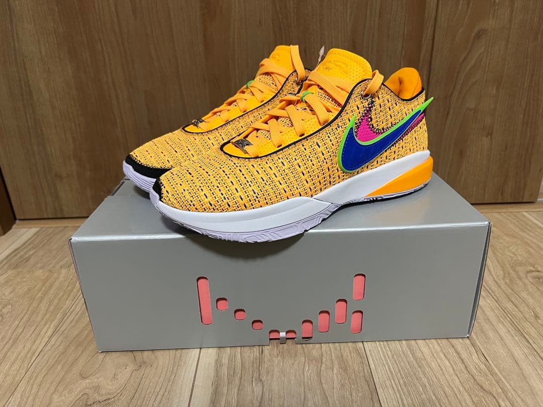 yyyyuto様【新品】レブロン20 イエロー