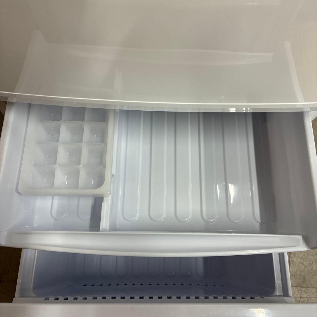 SHARP 冷蔵庫　SJ-D14FJ-W