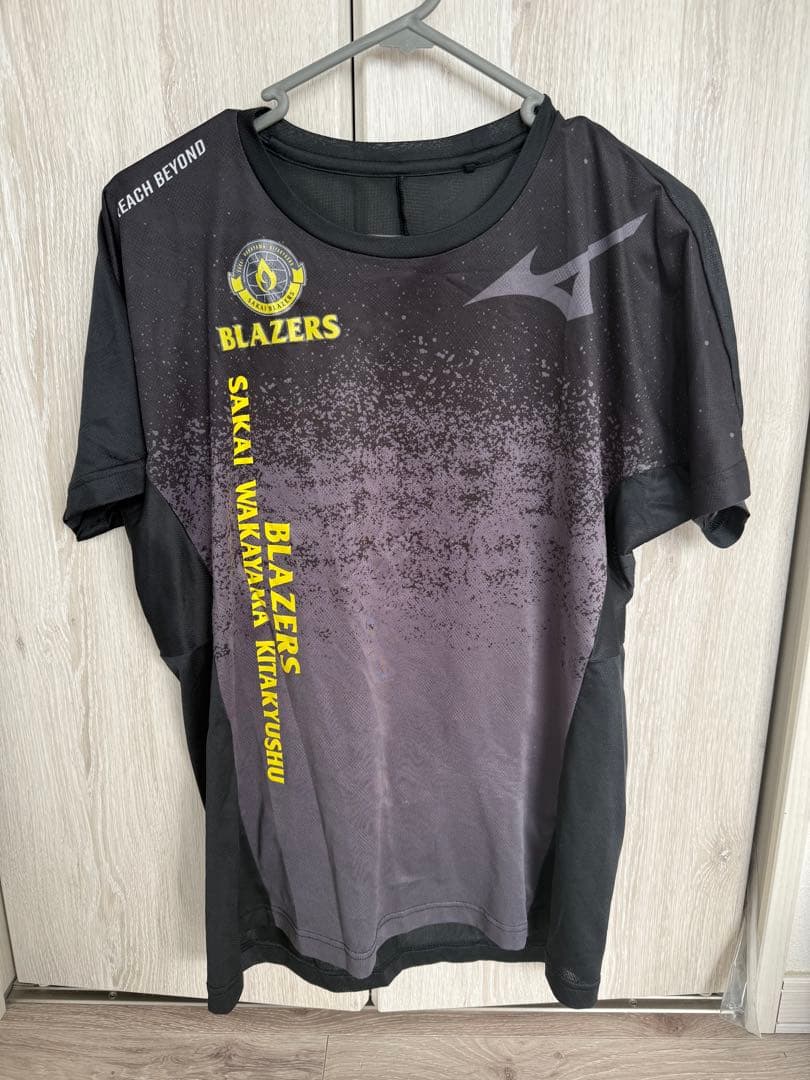 バレーボール　堺ブレイザーズ　tシャツ