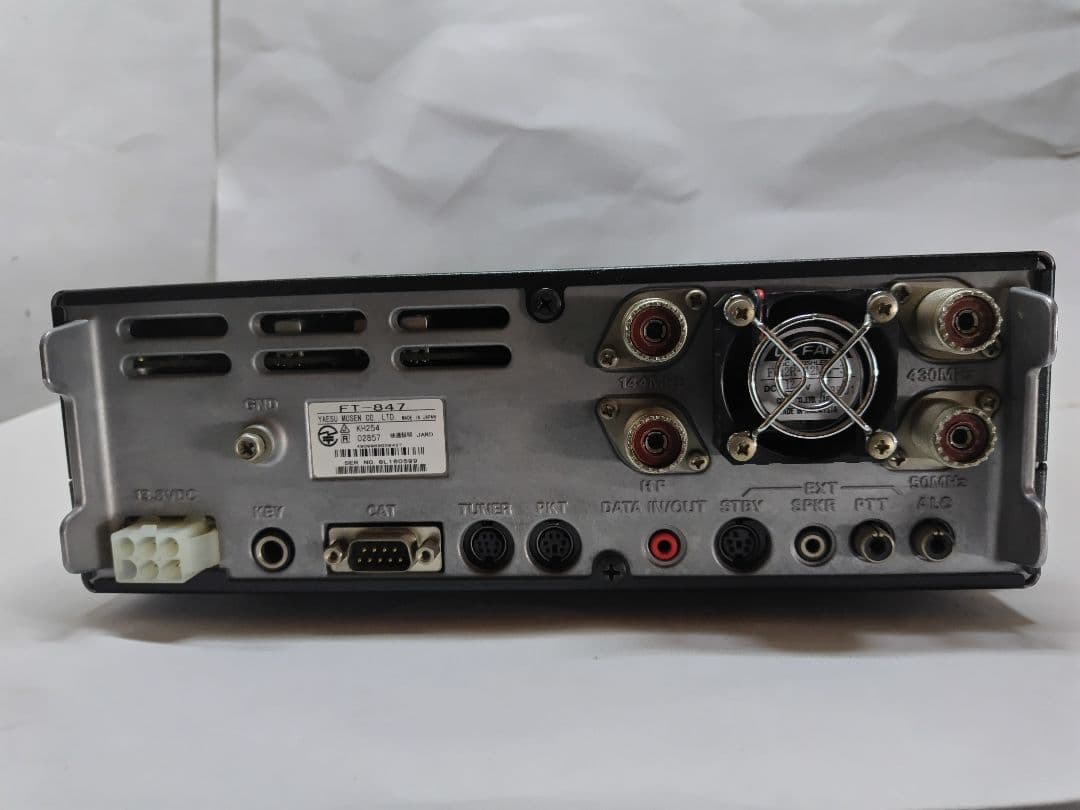 YAESU FT-847 トランシーバー