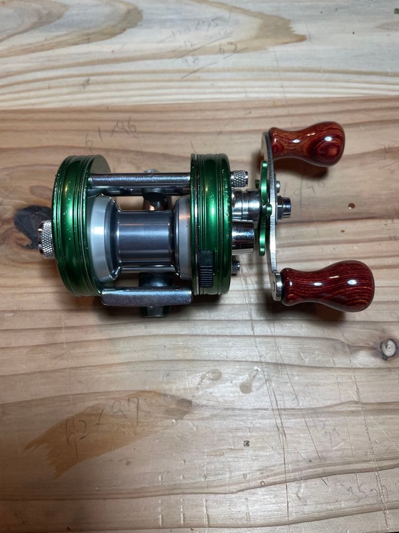 アンバサダー2500c ノスタルジアグリーン