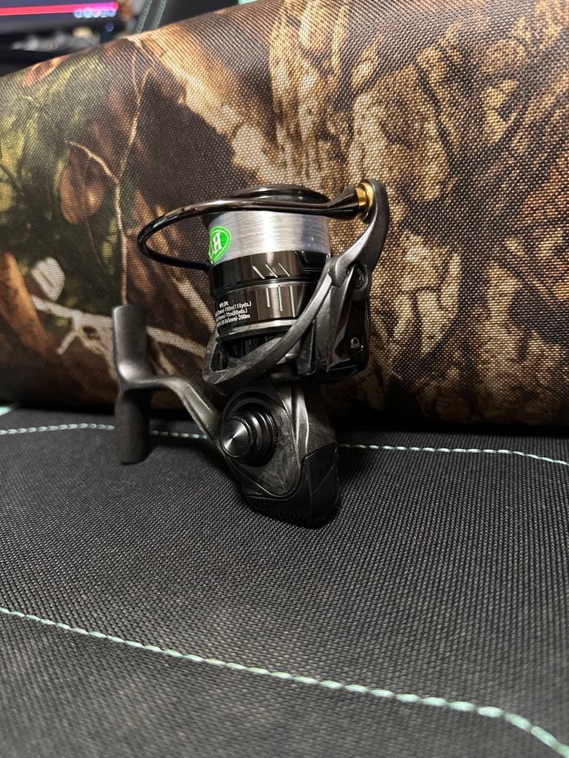 ダイワ ディスプラウト SLP 21 LT2000SSーSLPW 黒い特務機2