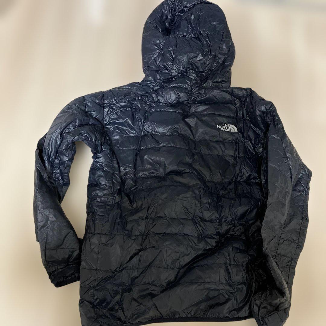 ノースフェイス　ライトヒートフーディーダウンジャケット　M