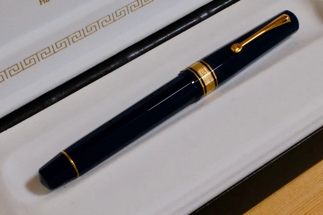 b*i様 ⭐️新品未使用⭐️【OMAS】パラゴン　ベニスブルー　ゴールドフィニッ