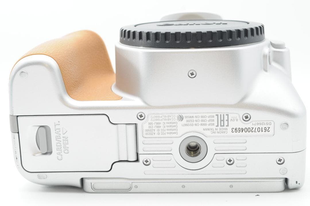 ☆超美品⑥☆新春初売りSALE☆ Canon EOS Kiss x9 トリプル