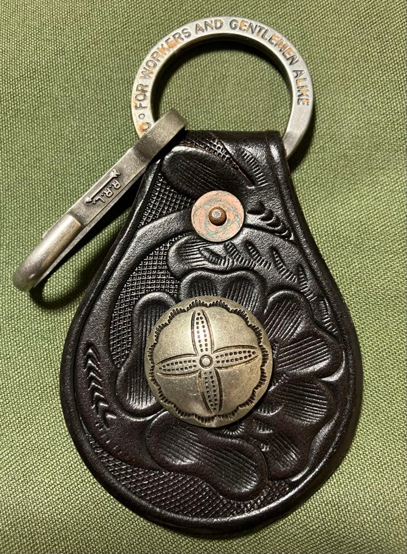 【美品】RRL レザー キーホルダー/キーリング コンチョ カービング ツールド