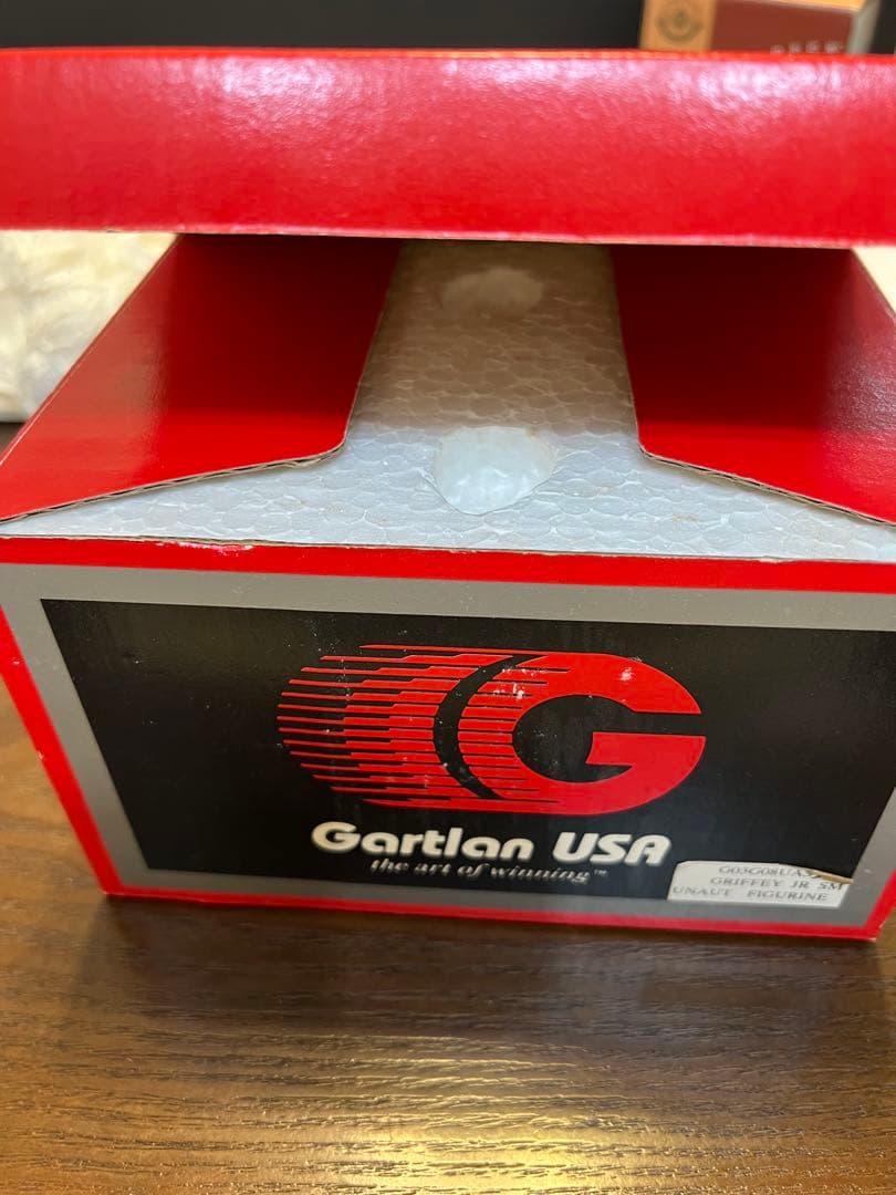 【UDA】ケン・グリフィーJr.直筆サインボール &ミニフィギュアset