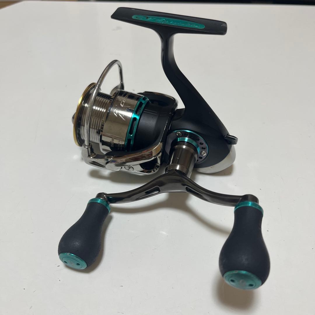 ダイワ エメラルダス コロッサル 2508RH エギング