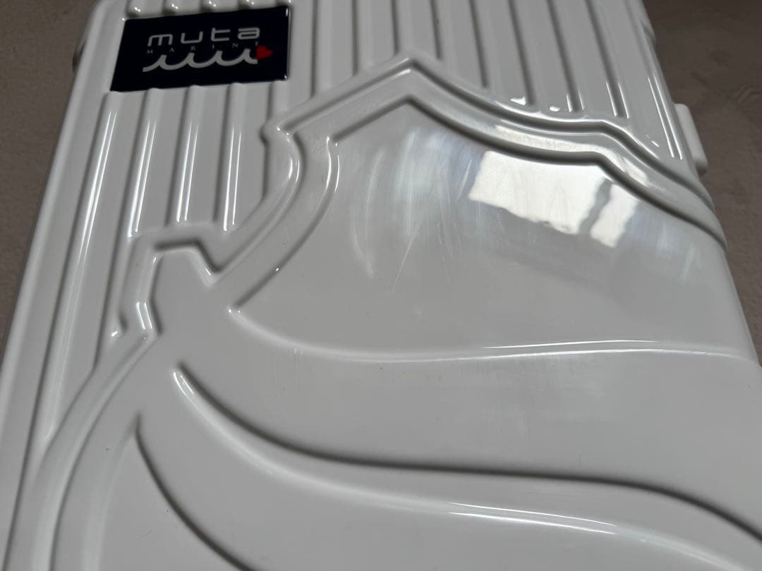 muta ムータ スーツケース キャリーケース ホワイト 32L 機内持込サイズ