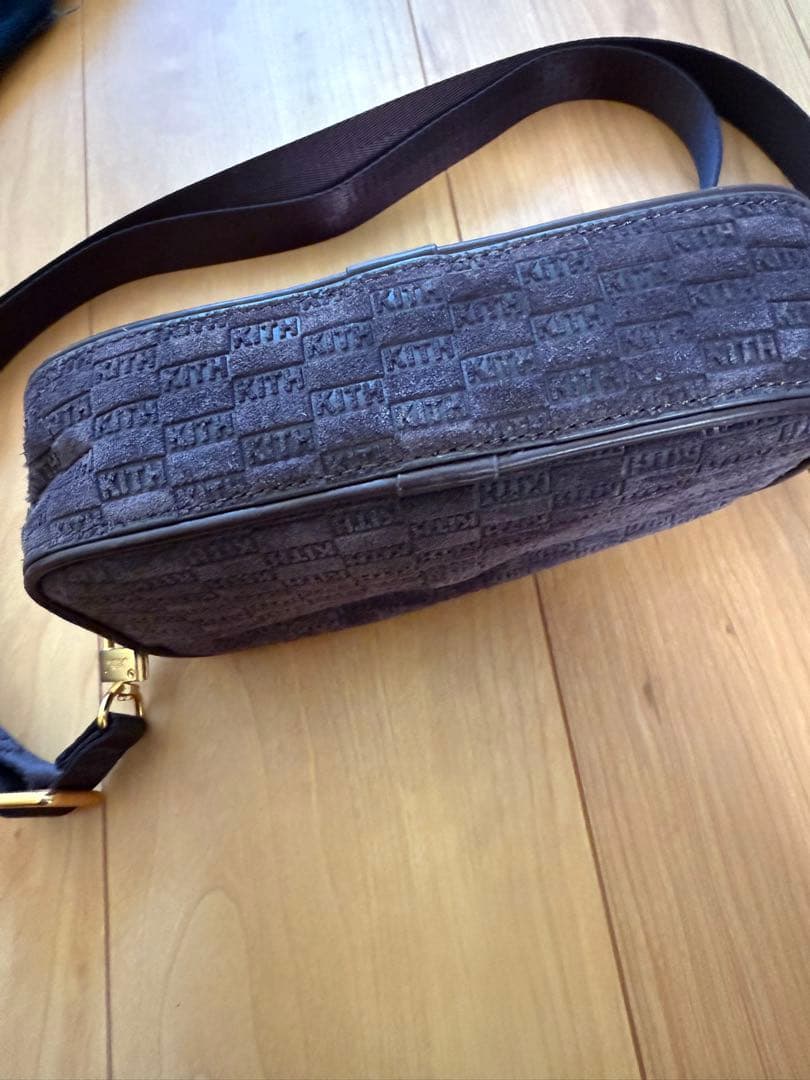 KITH モノグラム スエード クロスウォーク