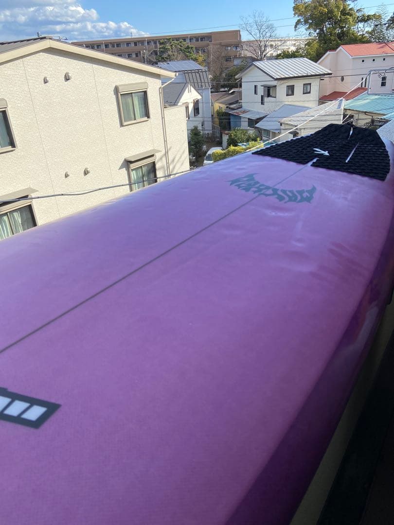 lost surfboard パーティークラッシャー