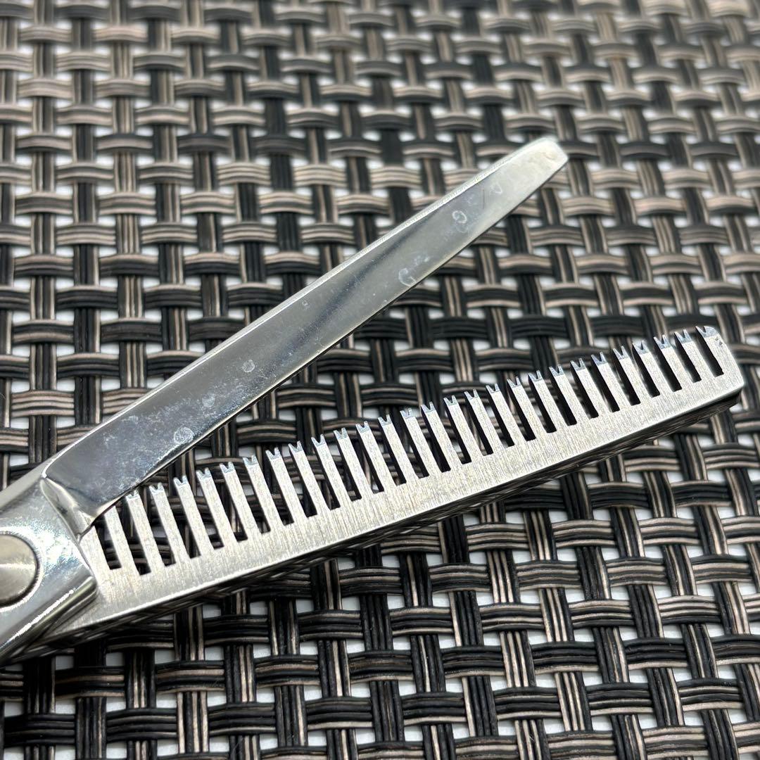 【ヘア~カット用】髪切はさみ美容師・理容師シザーハサミ切味抜群2本組（ケース付）