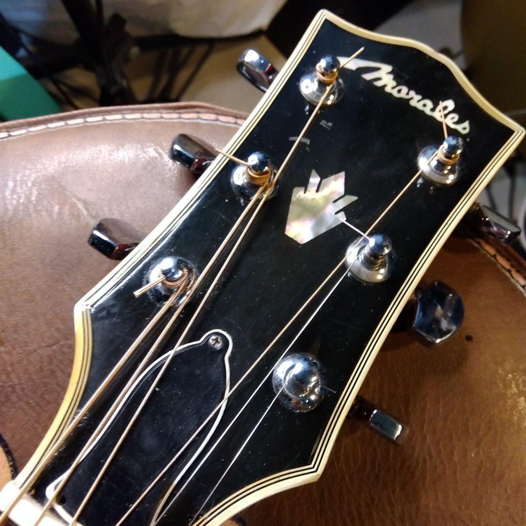 アコースティックギター …j-200タイプ。Morales