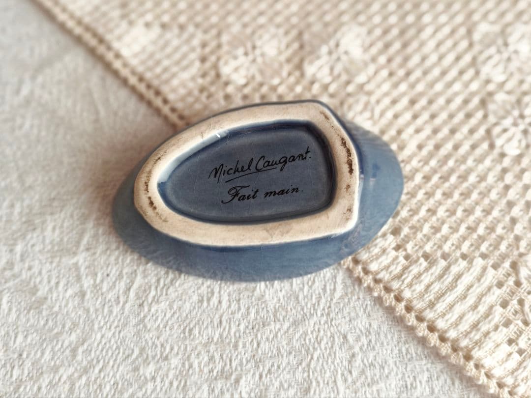 * vintage pot ୨୧ * 蒼い鳥の mini テリーヌポット