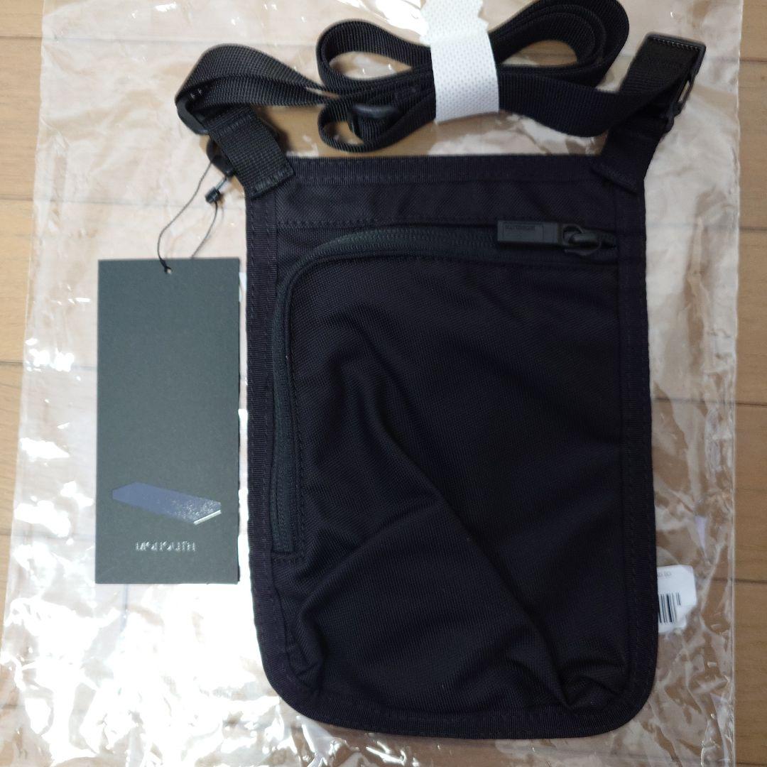 新品 定価以下 MONOLITH everyone PAPERBACK