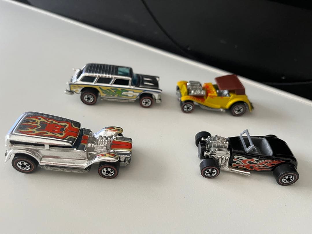 HOT WHEELS ミニカー　セミアンティーク1969年、1973年初期モデル