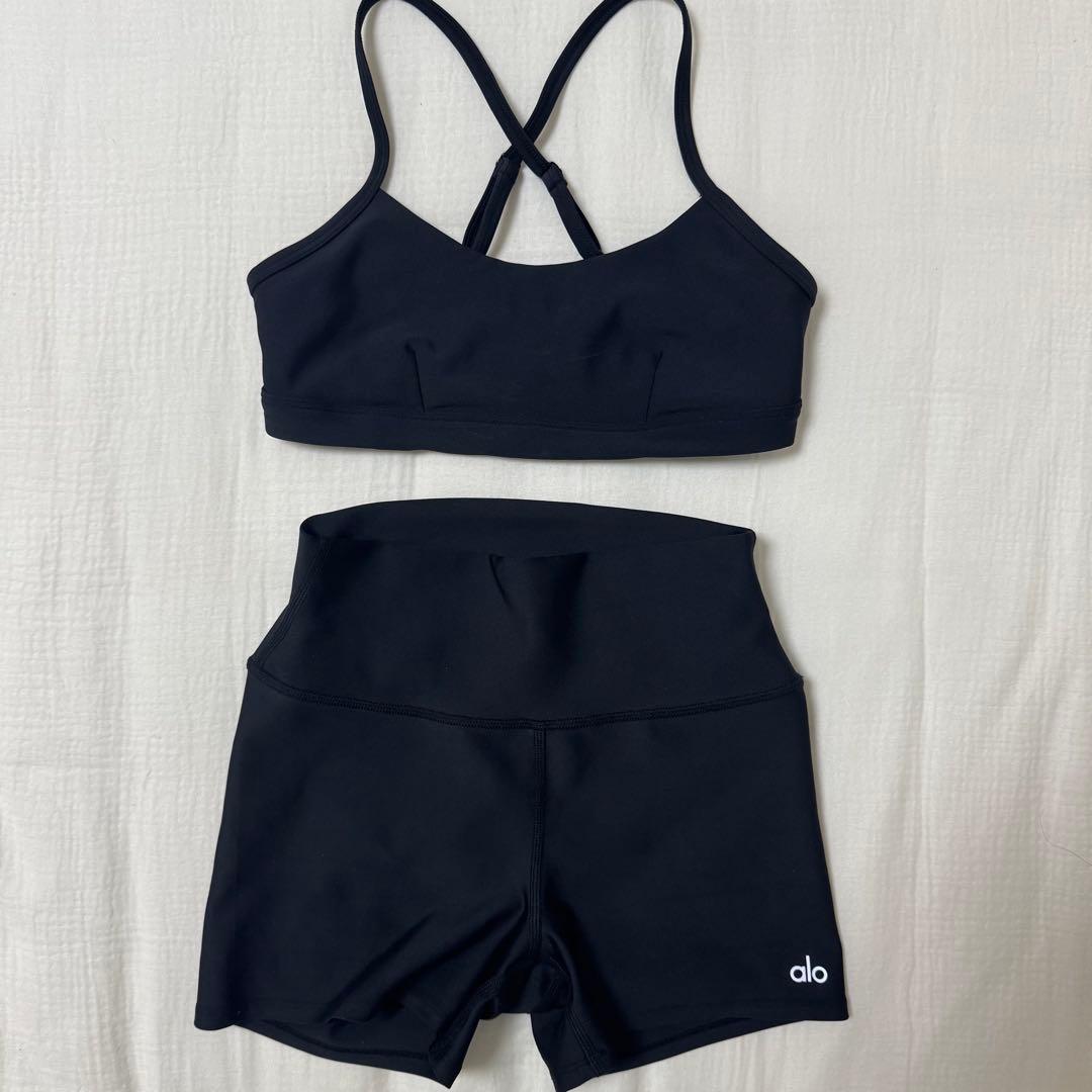 Alo Yoga ヨガウェア 上下セット